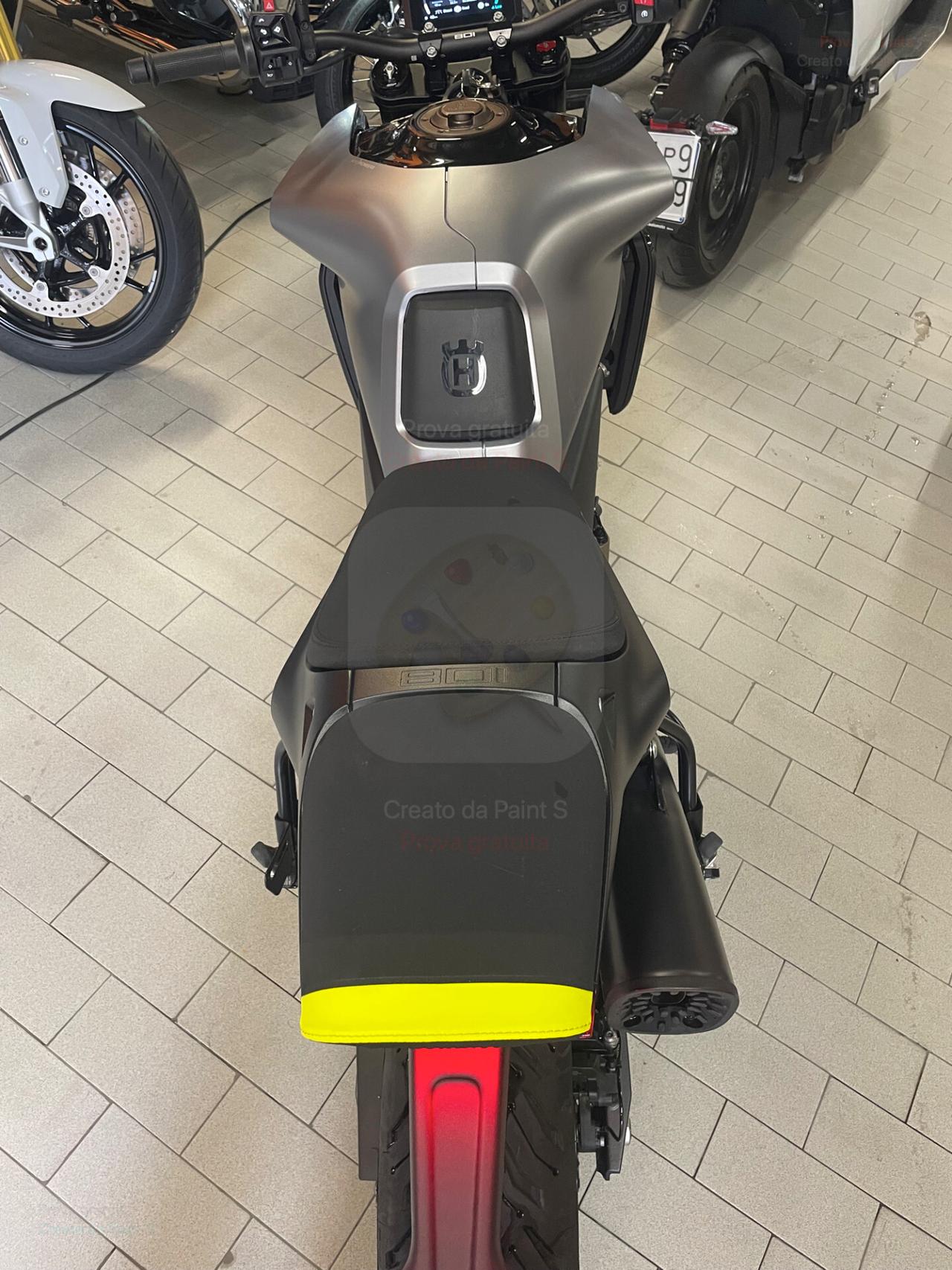 Husqvarna Vitpilen 801 L