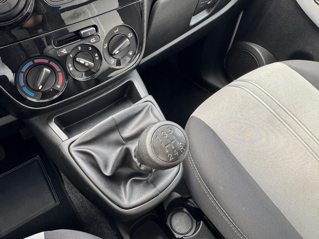 Fiat Qubo 1.3 MJT 75CV Dynamic 5 posti