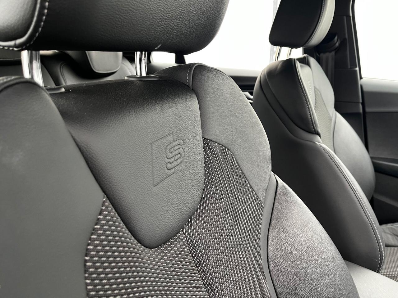 Audi Q2 35 TDI S tronic line Edition