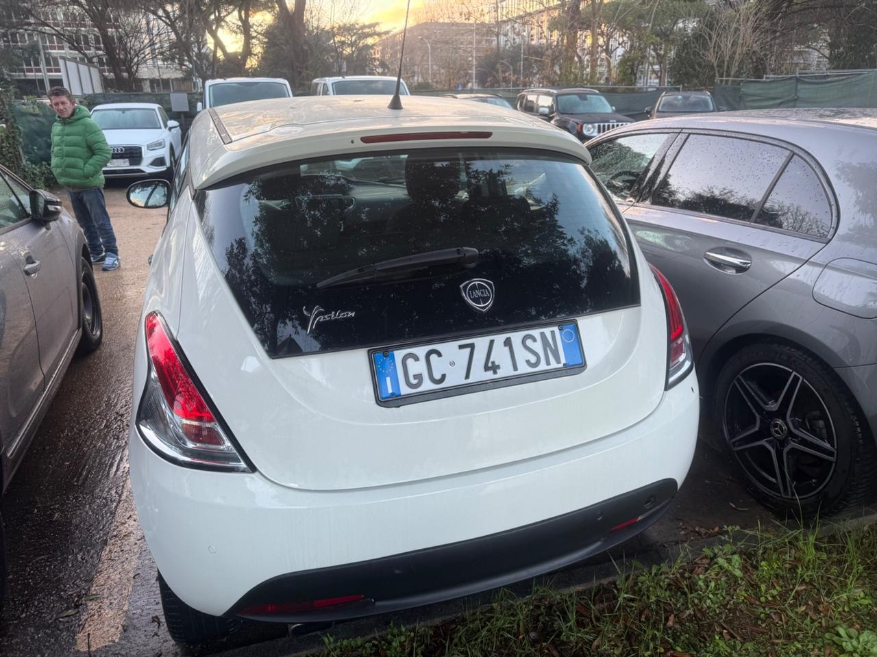 Lancia Ypsilon 1.2 69 CV 5 porte S&S Platinum