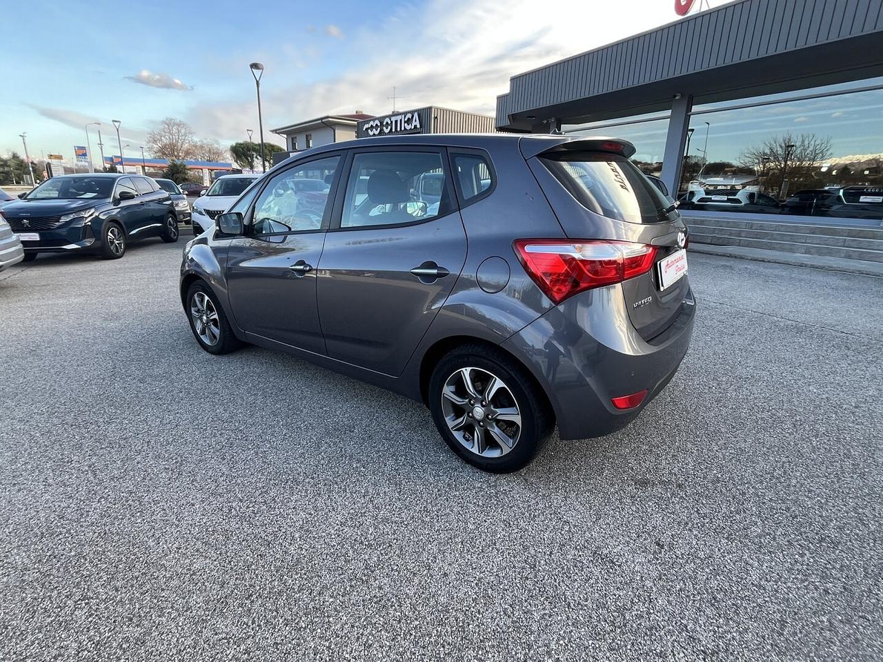 HYUNDAI IX 20 1400 CRDI XPOSSIBLE