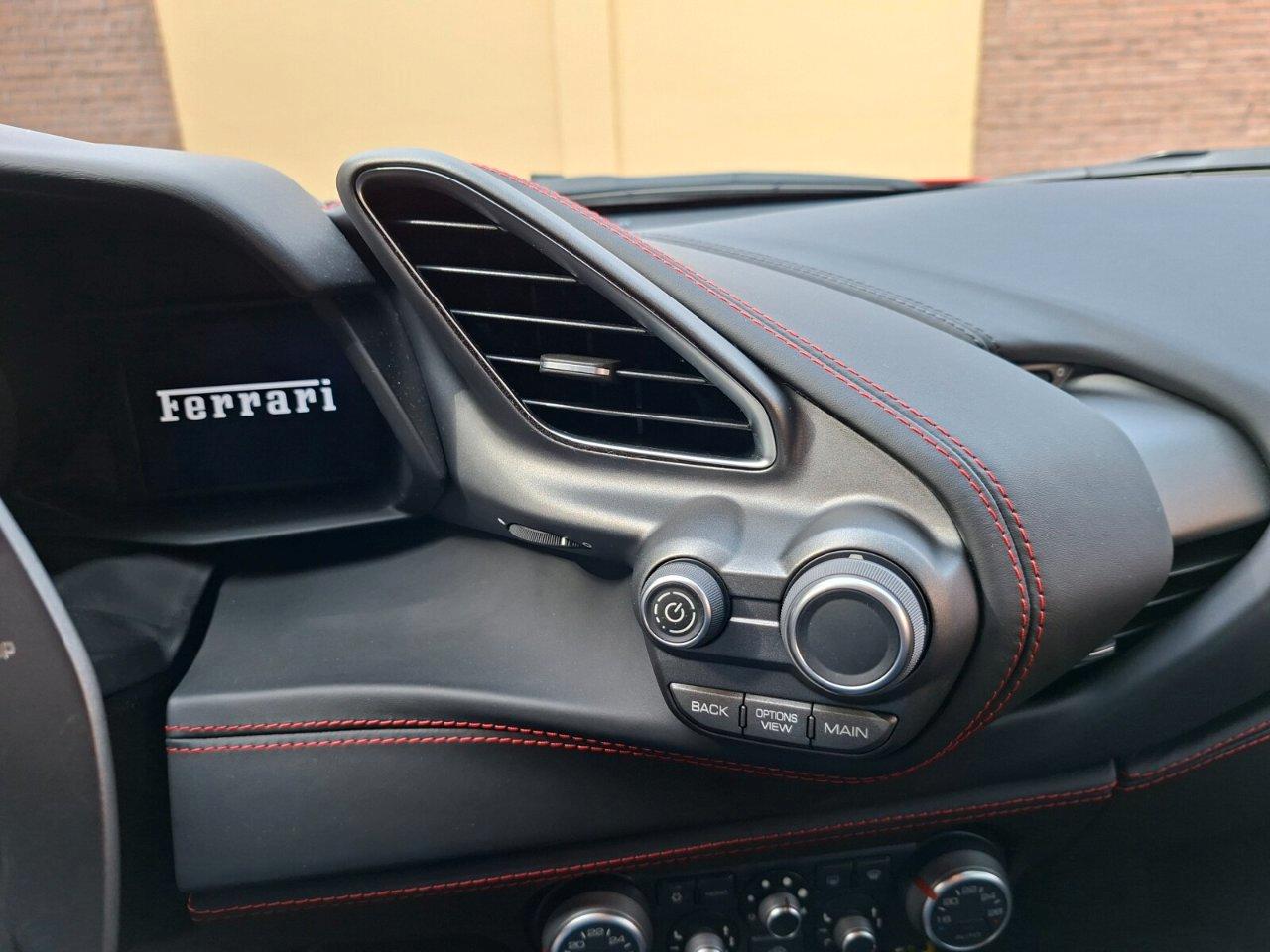 Ferrari 488 Coupe 3.9 GTB dct