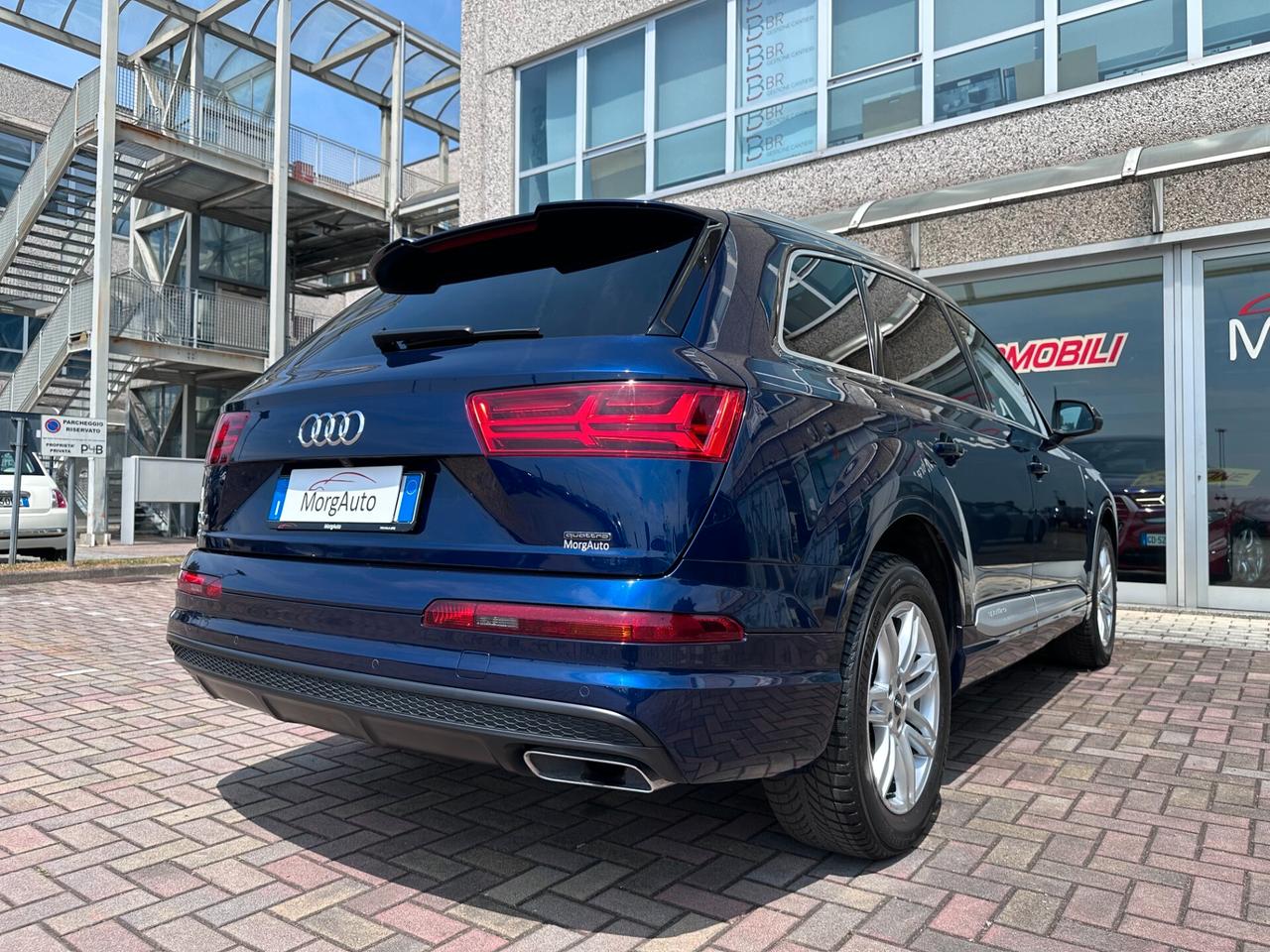 AUDI Q7 3.0TDI 286CV SLINE AUTOMATICA 7POSTI TETTO EURO6D