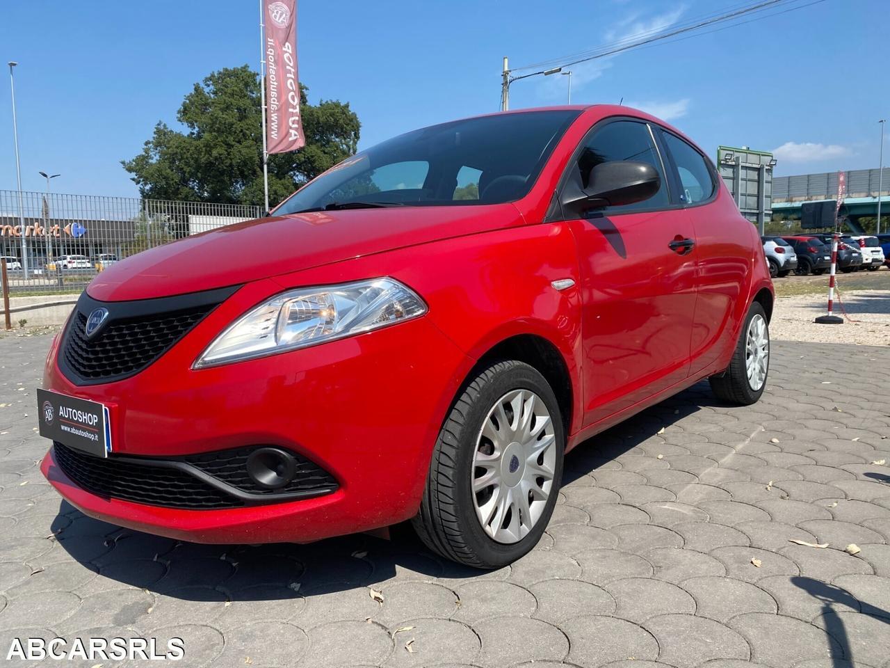 LANCIA - Ypsilon - 1.2 69 CV 5p. S&S Platinum - NE