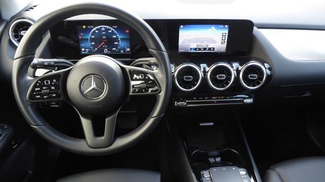 MERCEDES-BENZ B 200 d Automatic Sport