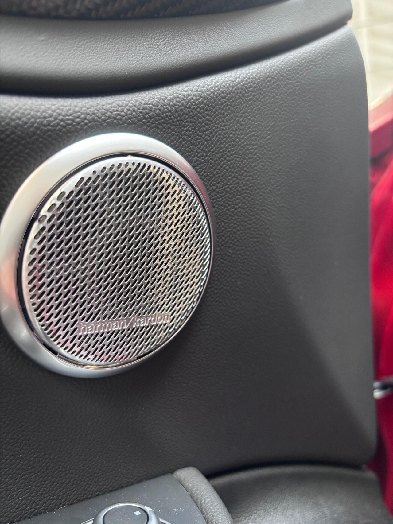 Alfa Romeo Giulia 2.9 V6 Bi-Turbo AT8 Quadrifoglio