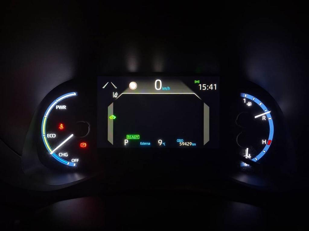 Toyota Yaris Cross 1.5 H Adventure FWD E-CVT