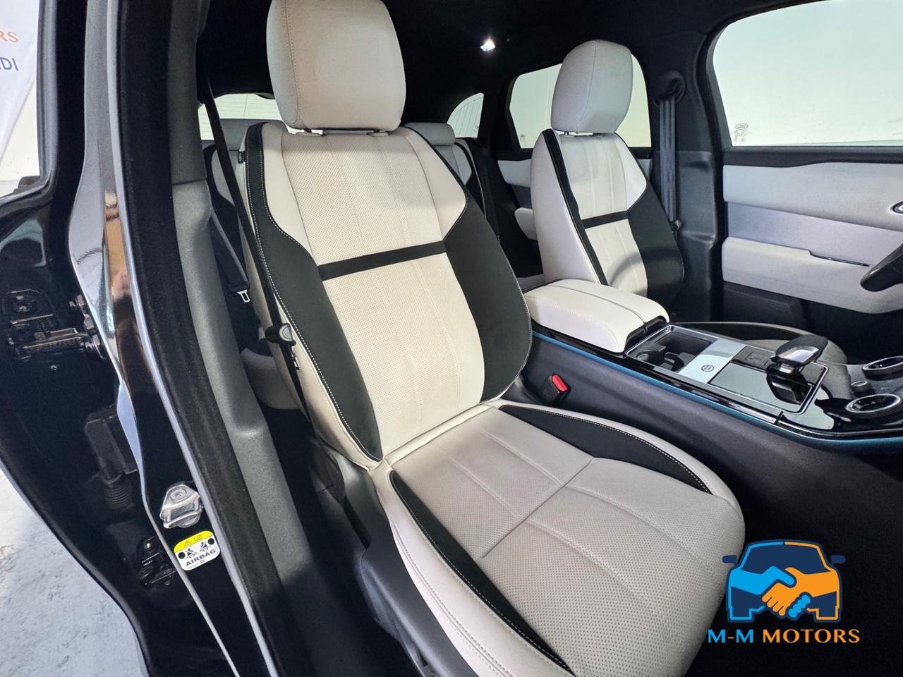 Land Rover Range Rover Velar 2.0d i4 mhev R-Dynamic SE 4wd 204cv auto UNIPRO