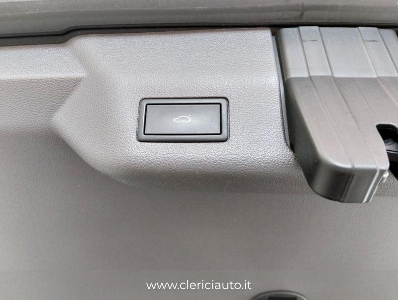 Volkswagen Multivan 1.4 TSI eHybrid Style