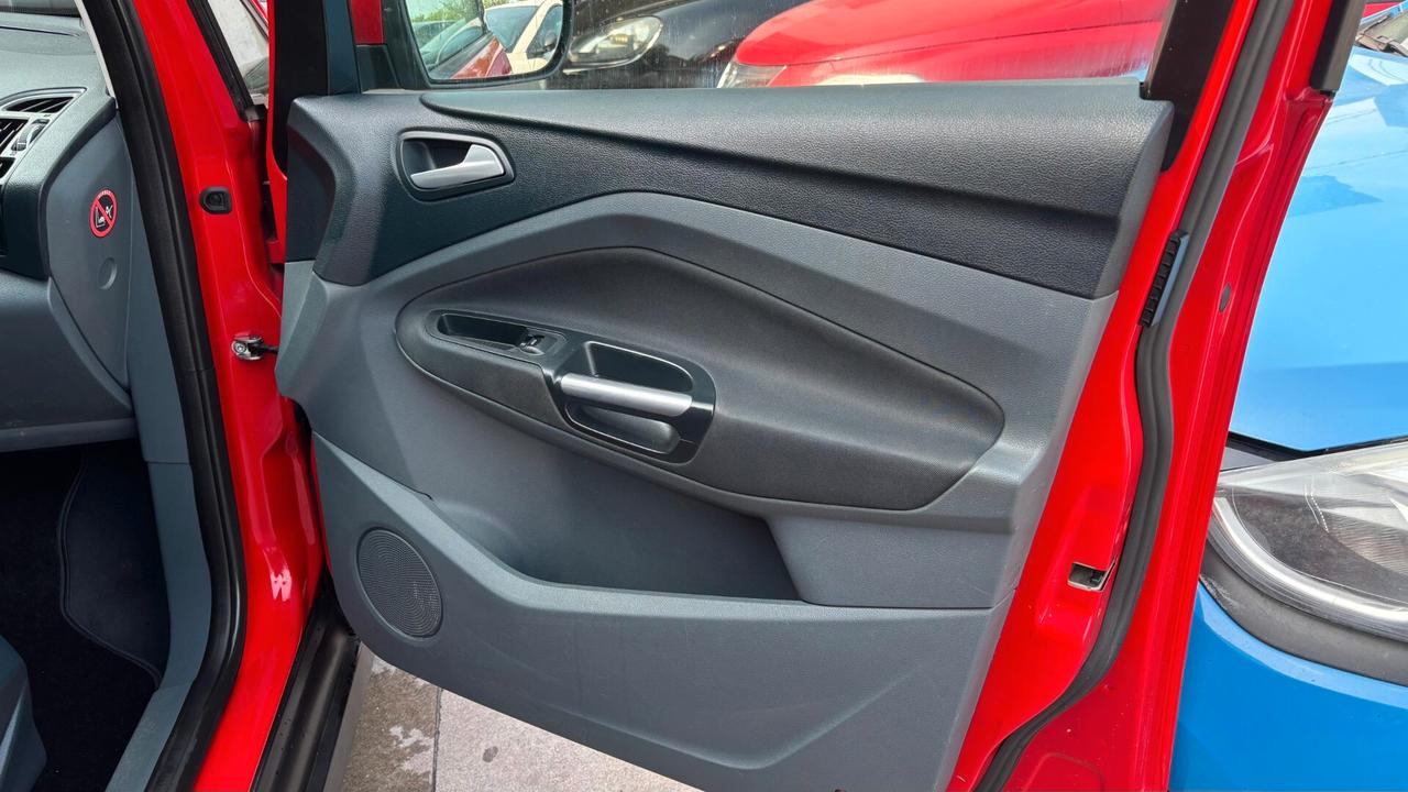 Ford C-Max 1.6 TDCi 115CV Titanium
