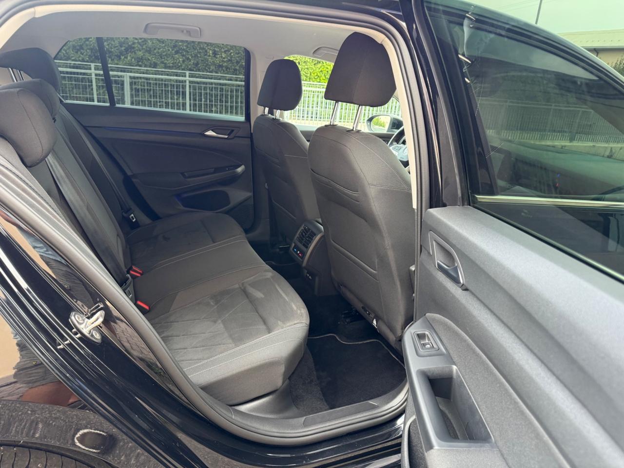 Volkswagen Golf 2.0 TDI Style.. 2020