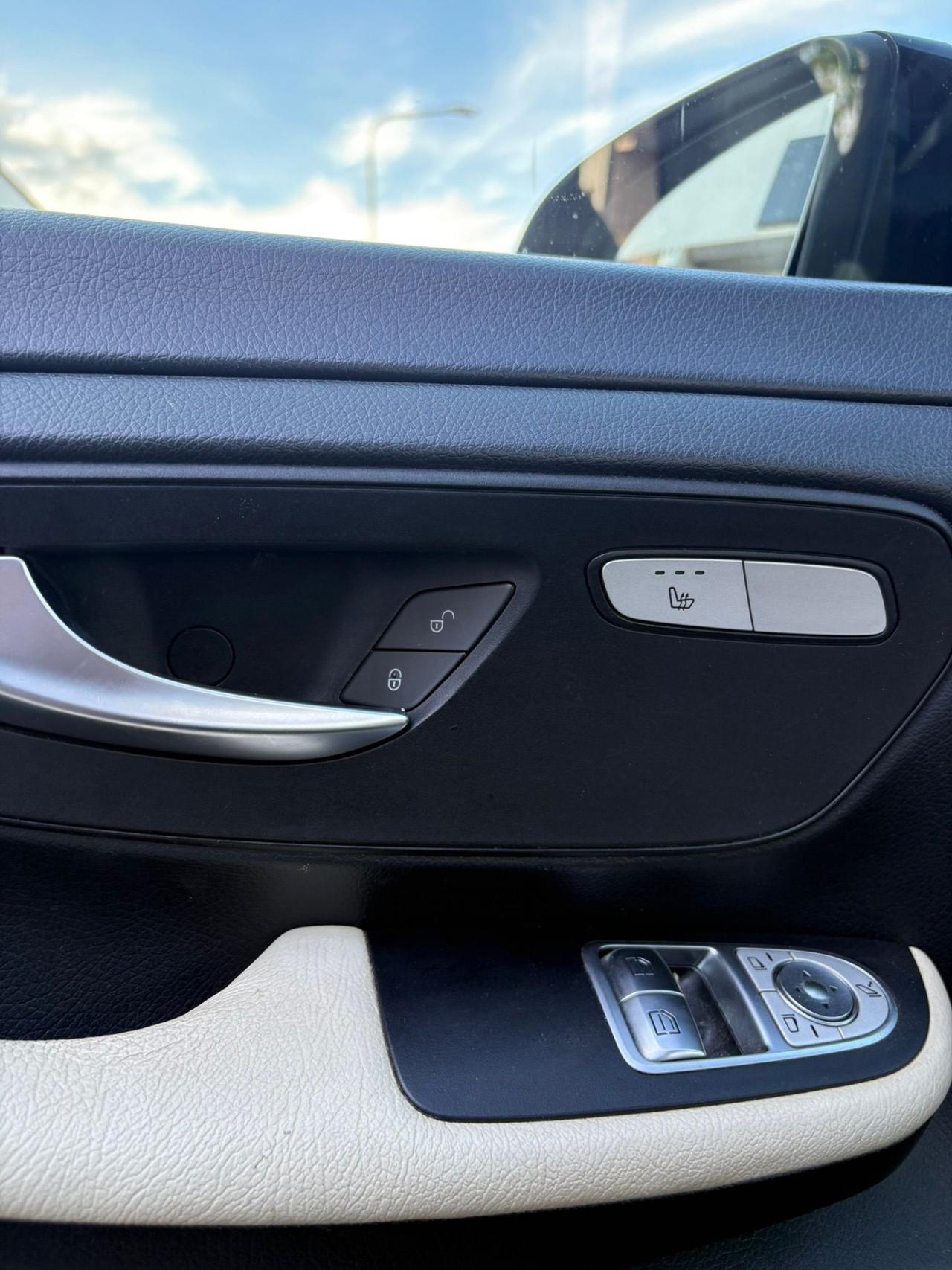 Mercedes-benz V 220 d Automatic 4Matic Executive Long