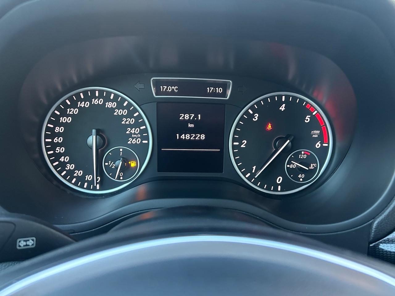 Mercedes-benz B 180 1.5 Diesel 110 cv 2014