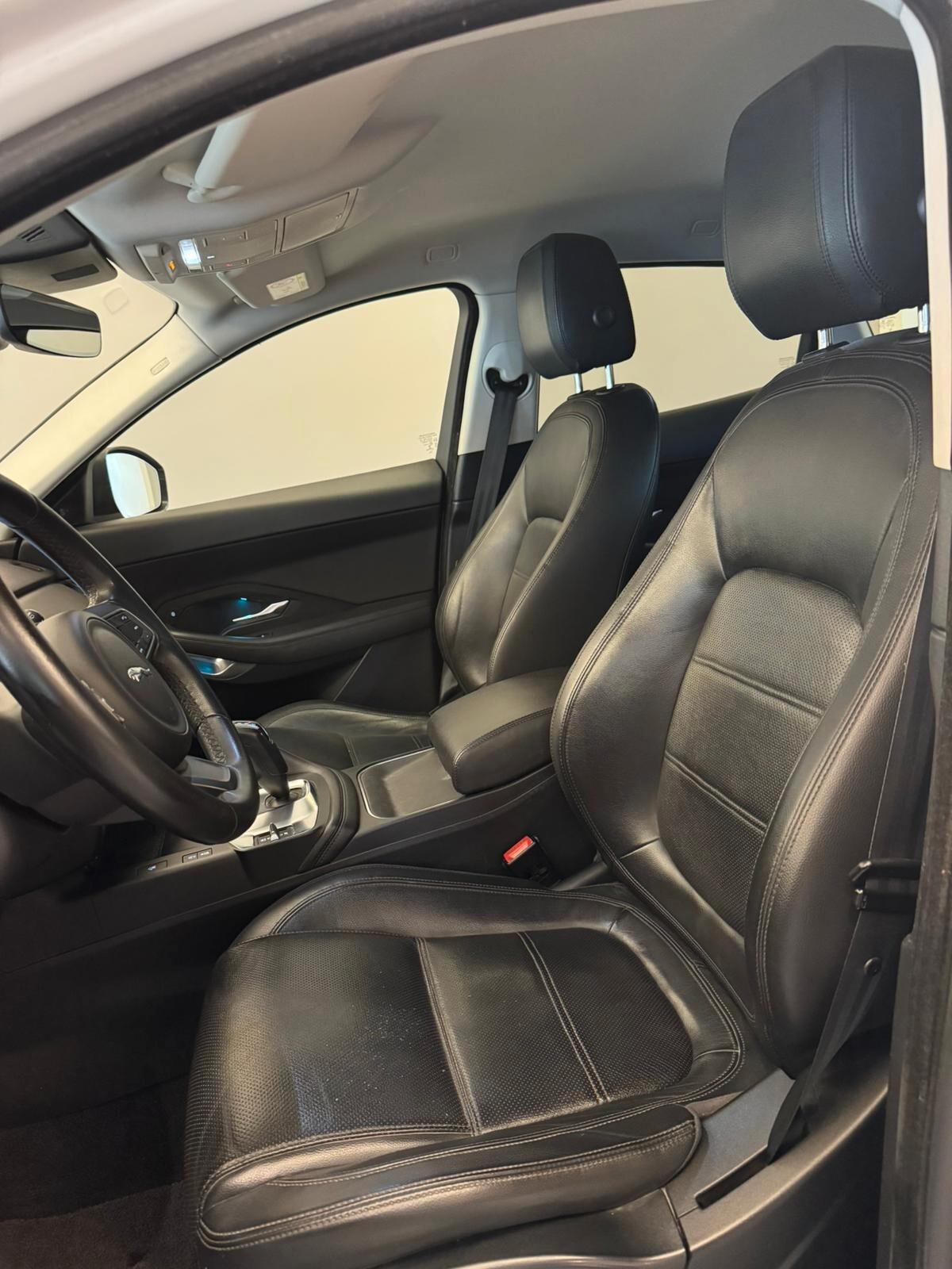 Jaguar E-Pace 2.0D 150 CV R-Dynamic