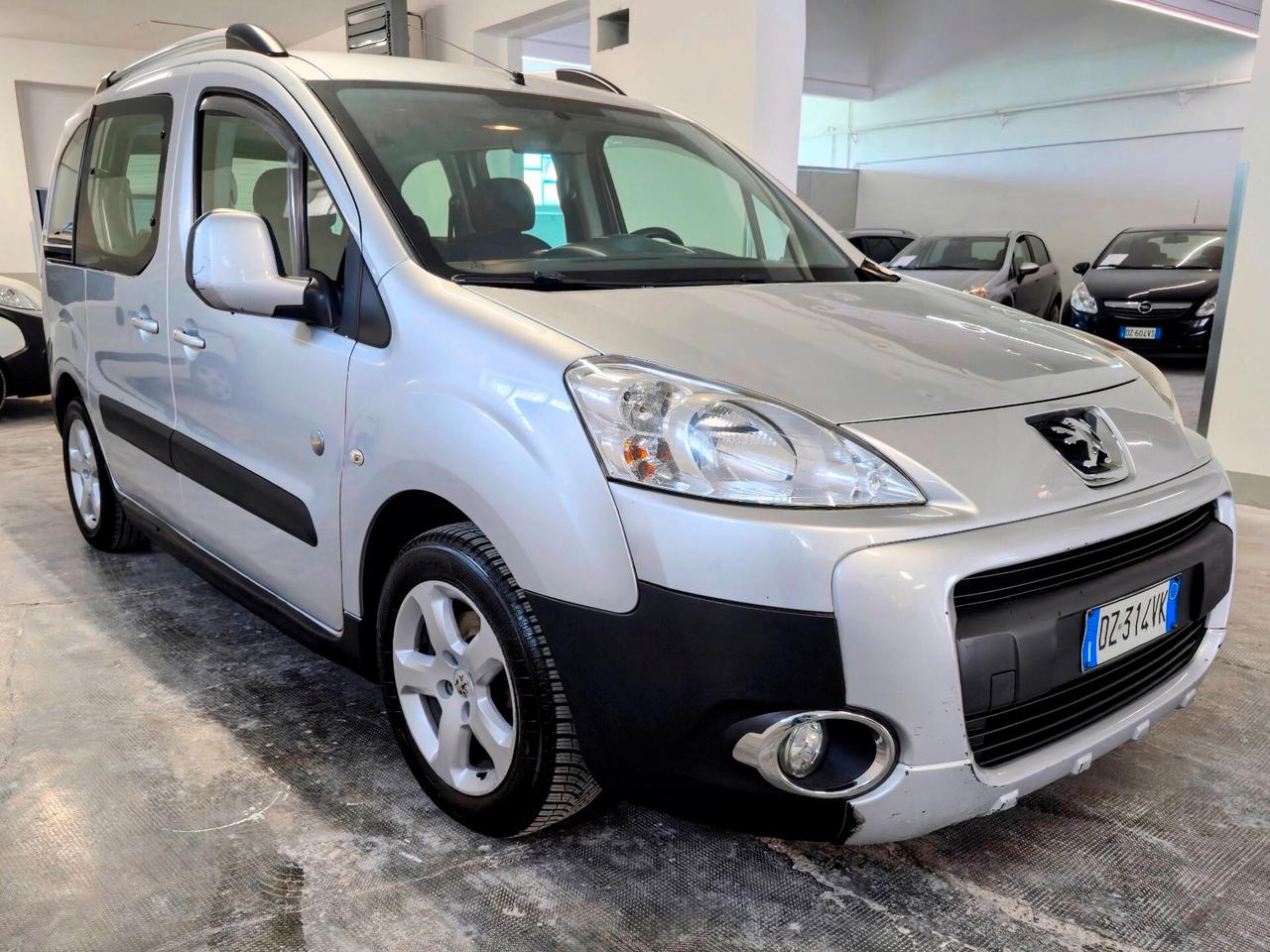 Peugeot Partner Tepee 1.6 HDi 110CV Outdoor