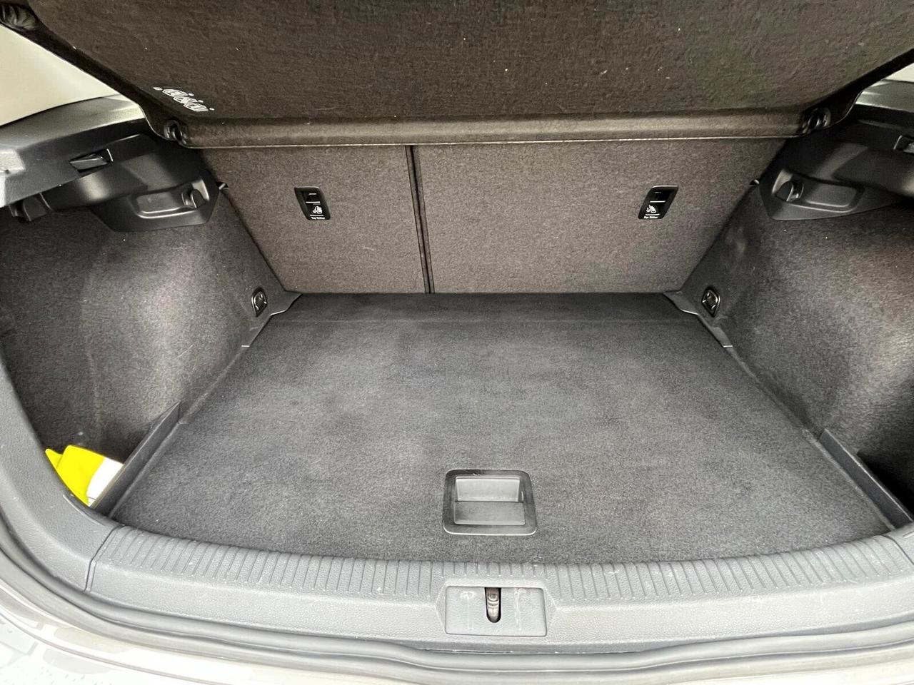 Volkswagen Golf 1.6 TDI 5p. Highline BlueMotion Technology