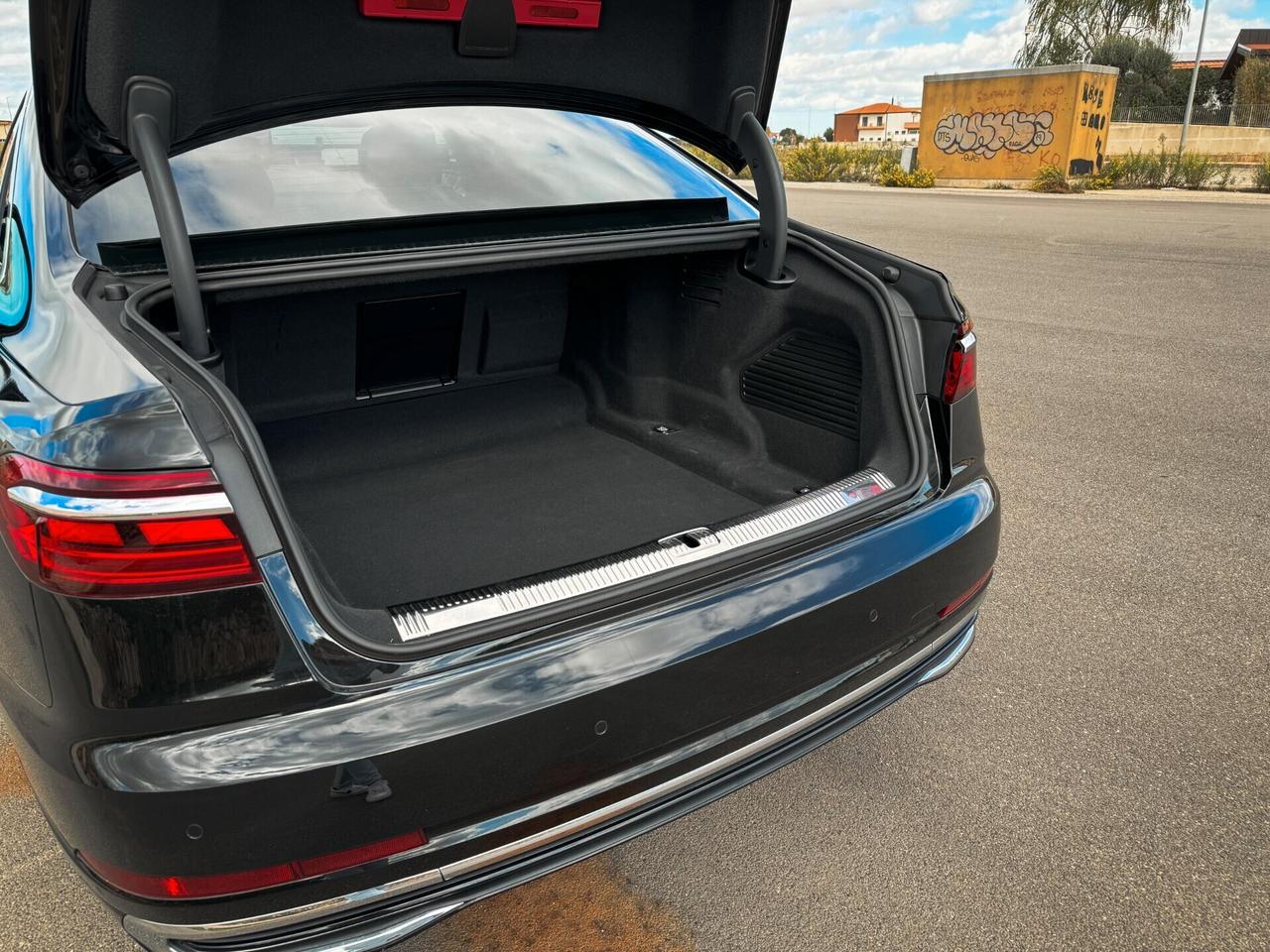 Audi A8 50 TDI 3.0 MHEV quattro tiptronic 286 cv IBRIDA
