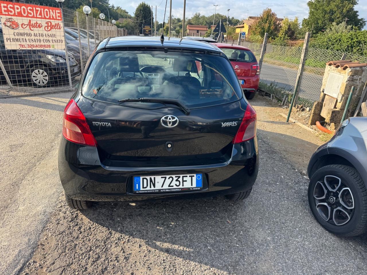 Toyota Yaris 1.3 5 porte Sol NEOPATENTATI