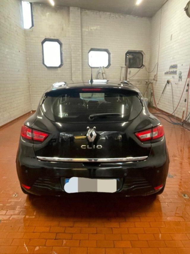RENAULT Clio 1.2 75CV 5 porte Live