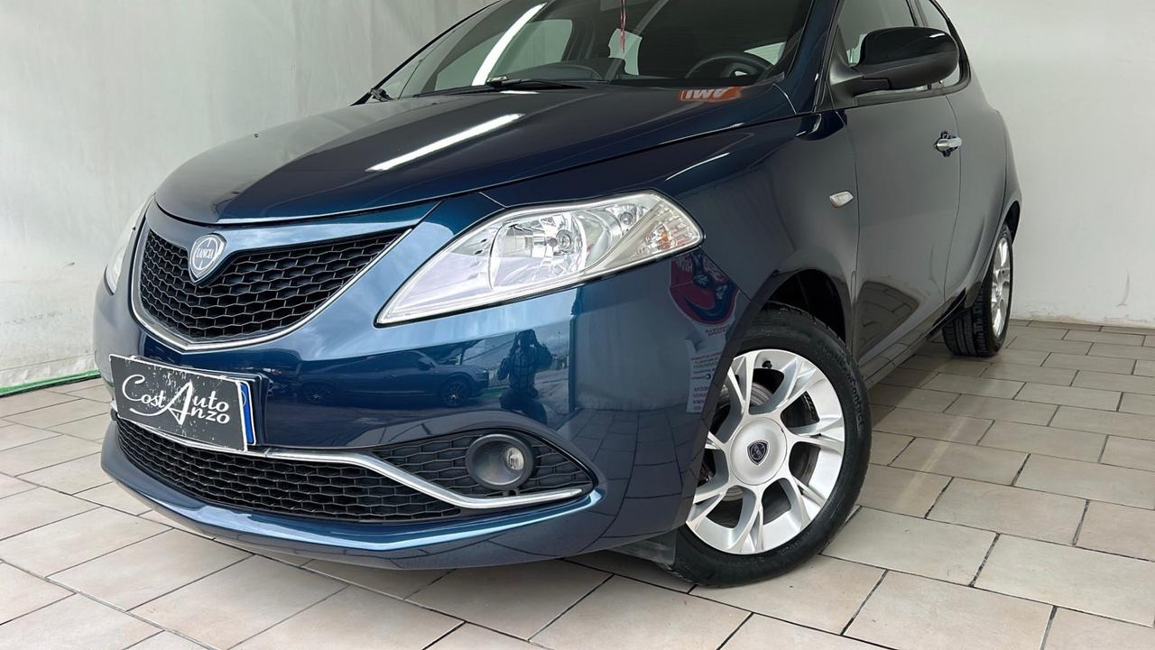 Lancia Ypsilon 0.9 TwinAir Metano Ecochic Platinum 2016