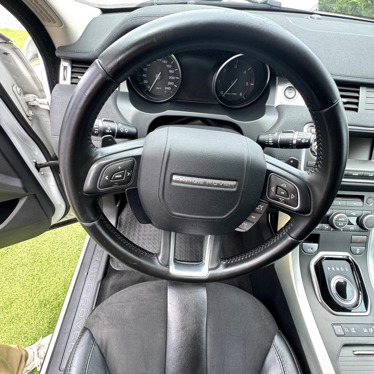 Land Rover Range Evoque 2.2 TD4 5p. Dynamic