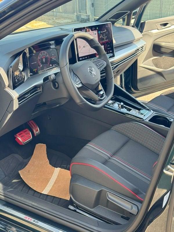 Volkswagen Golf 2.0 TSI GTI Edition 50 DSG