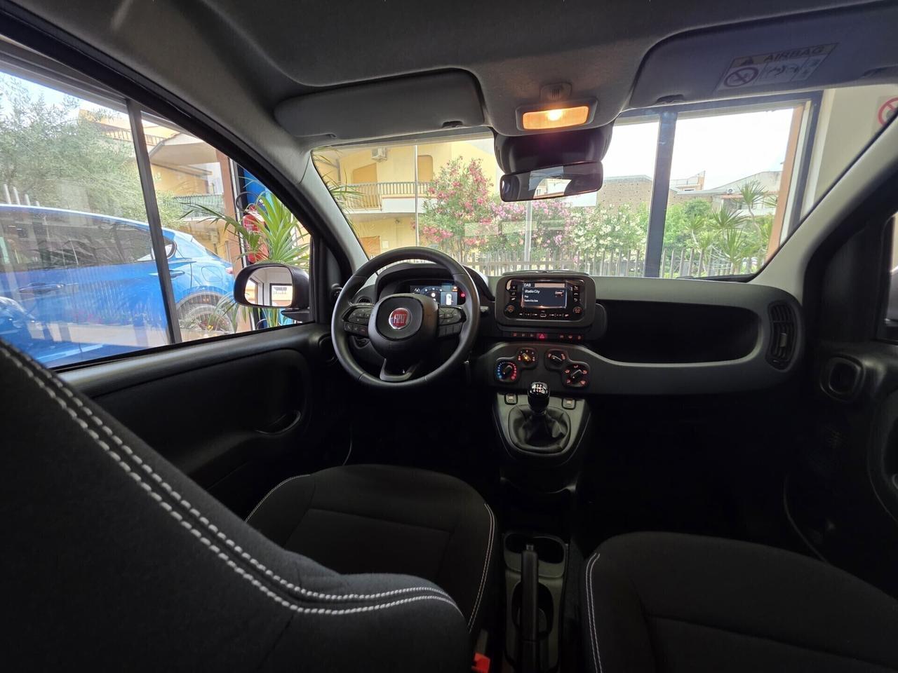 NUOVA Fiat Panda 1.0 FireFly S&S Hybrid
