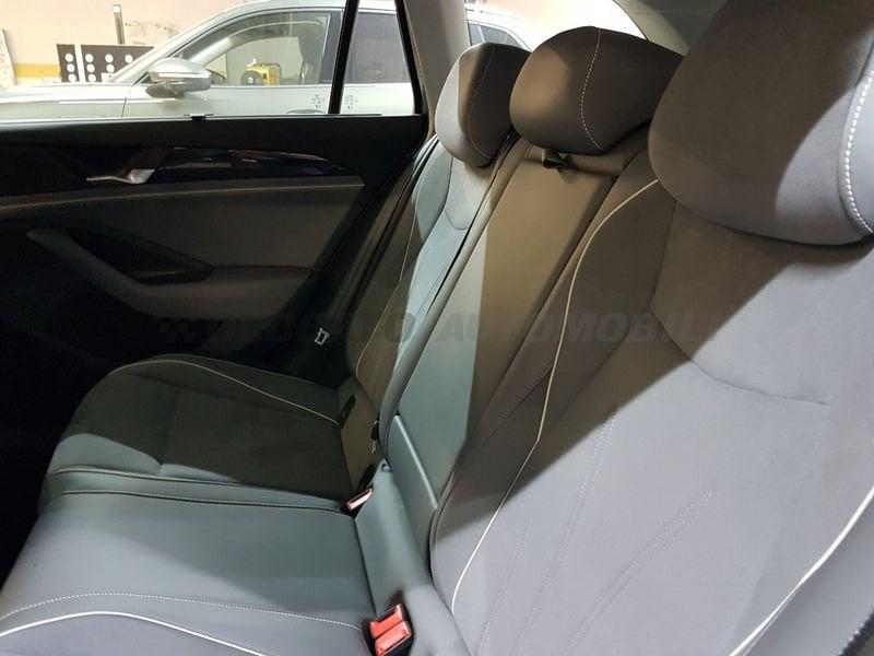 Volkswagen Passat IX 2024 2.0 tdi scr Business 150cv dsg