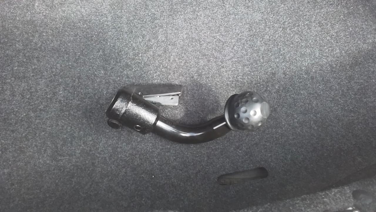 Fiat Punto 1.9 JTD 5 porte con gancio di traino omologato