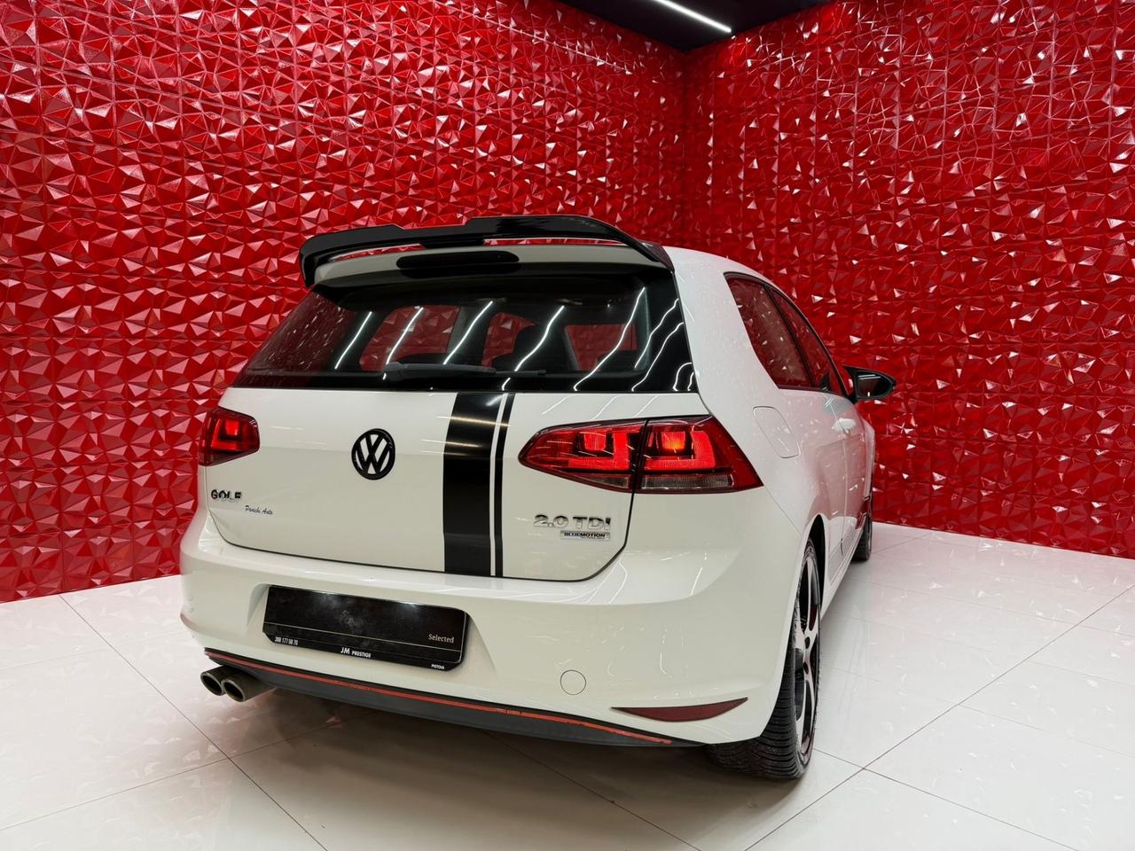 Volkswagen Golf 2.0 TDI 3p. Highline BlueMotion Technology