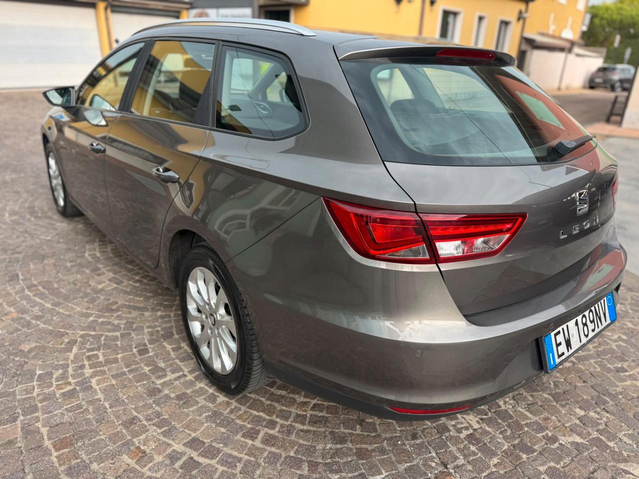 Seat Leon 1.6 TDI 105 CV DSG ST Start/Stop Style