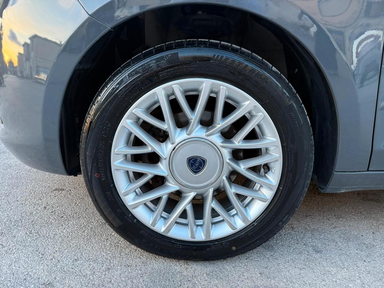 Lancia Ypsilon 1.3 MJT 95 CV Platinum 78000km