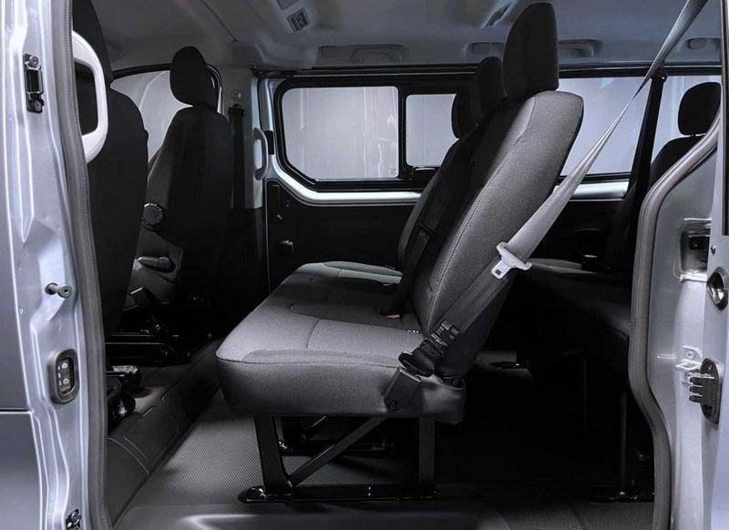 Nissan Primastar Primastar 30 2.0 dCi 150CV PL-TN Bus N-Connecta