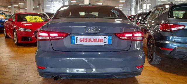 AUDI A3 Sedan 30 TDI S tronic Business