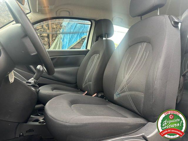 LANCIA Ypsilon 1.3 MJT 75 CV Unyca