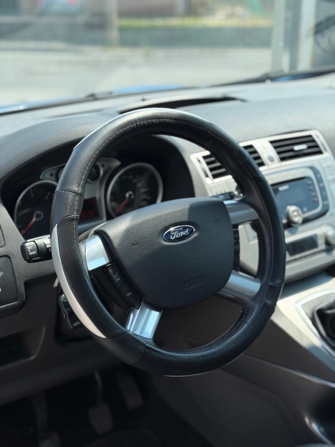 Ford Kuga 2.0 TDCi 136 CV 4WD Titanium DPF