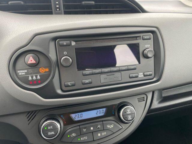 TOYOTA Yaris 1.5 Hybrid 5 porte Cool