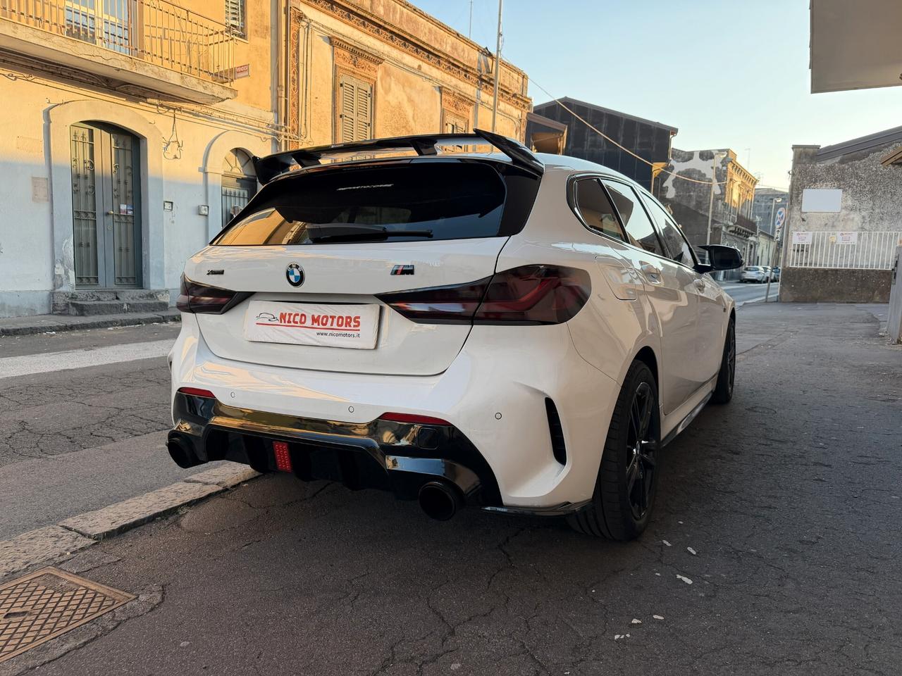 Bmw 116 116d 5p. Msport
