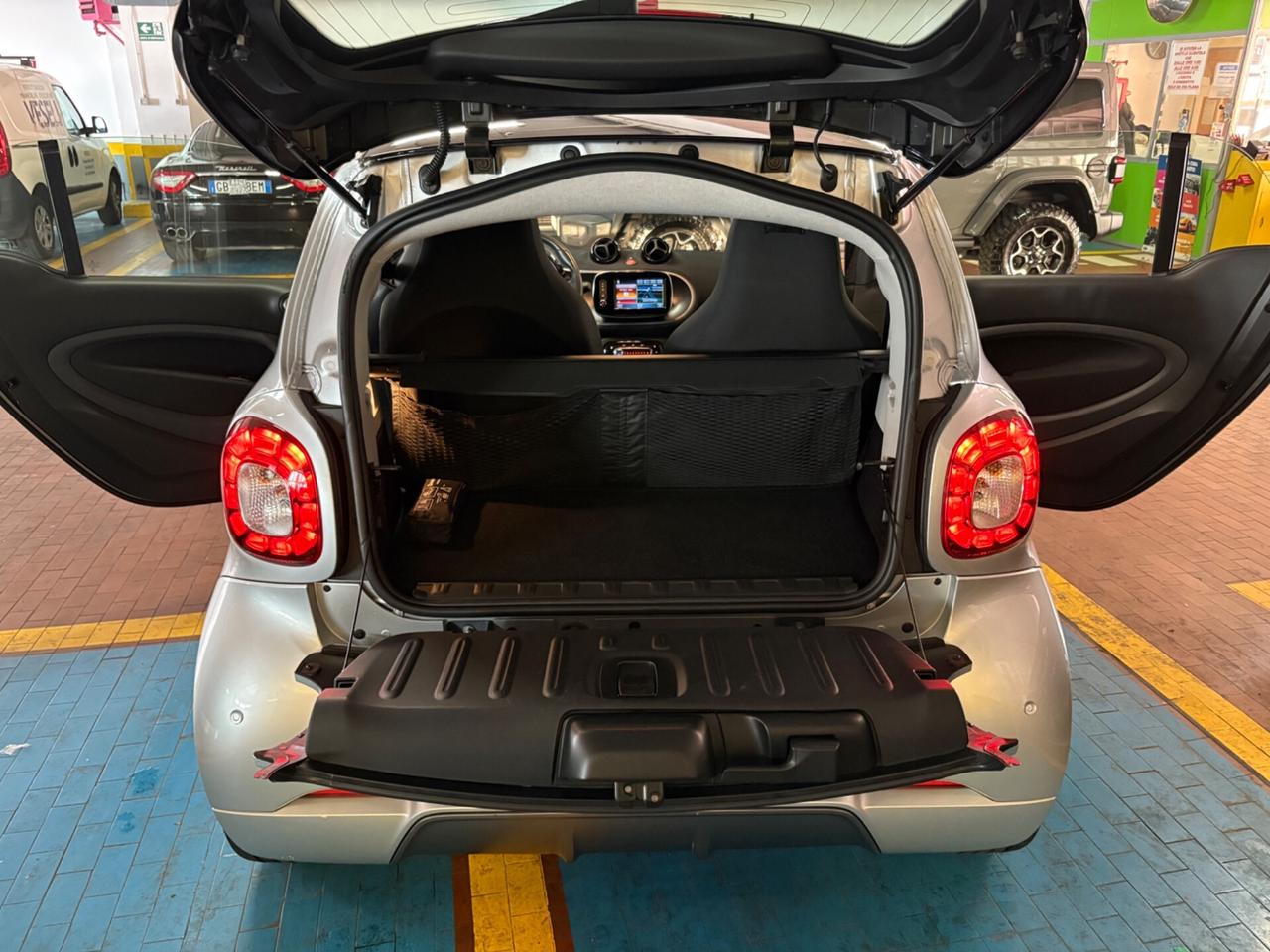 Smart ForTwo 70 1.0 twinamic Superpassion NEOPATENTATI...!!!
