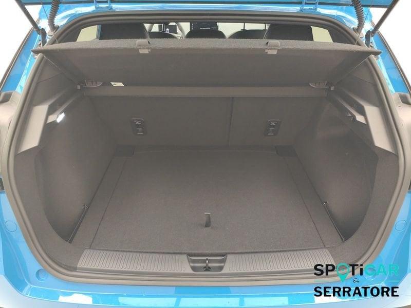 MG MG4 EV 77kwh EDU 2WD LUX LHD heat pump BLACK Brighton Blue + Black