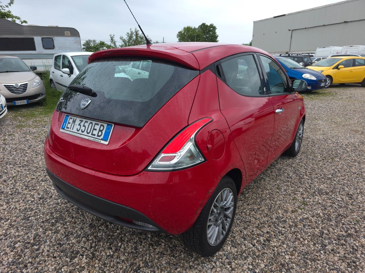 Lancia Ypsilon 1.2 69 CV 5 porte GPL Ecochic Gold