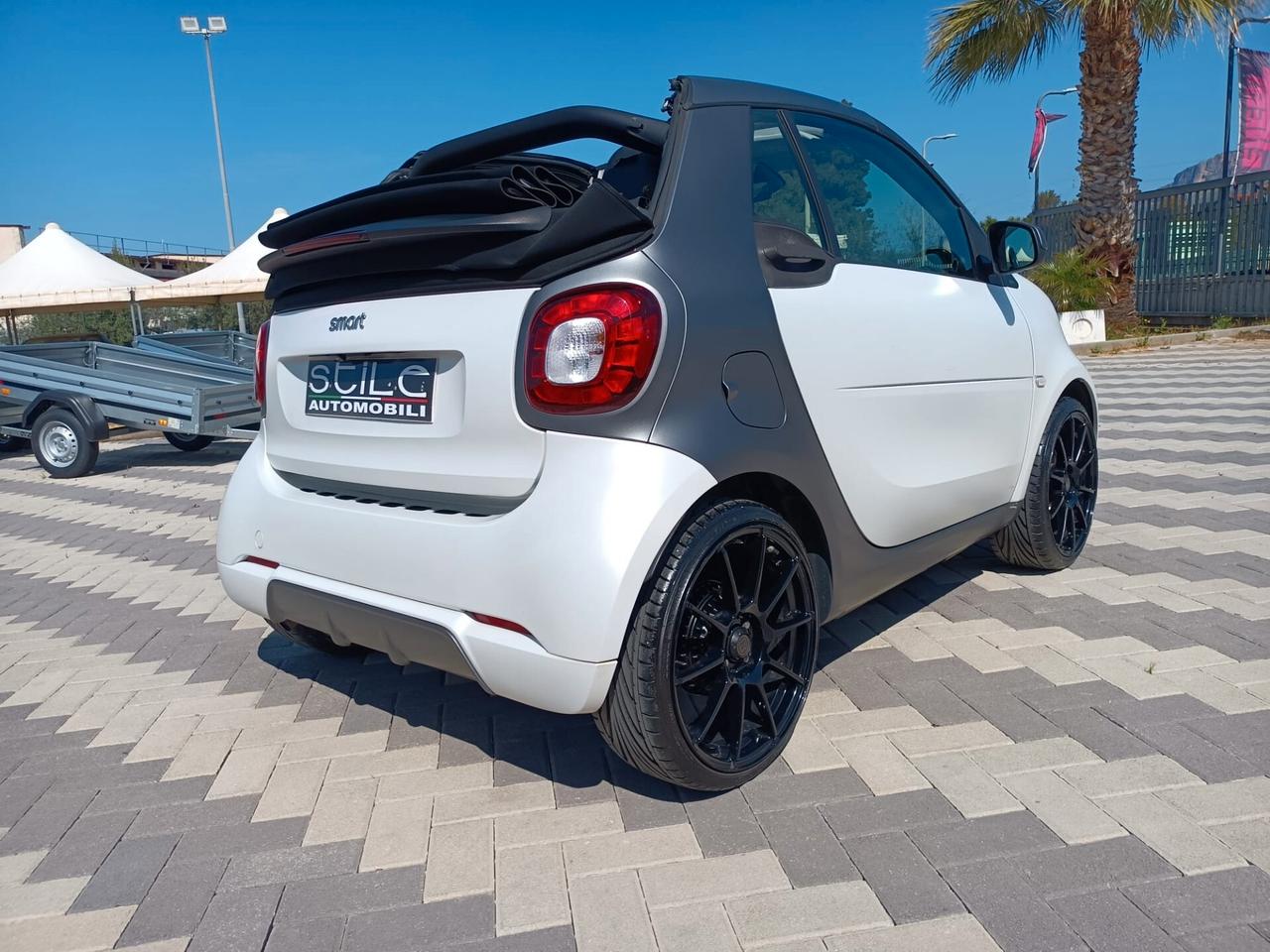 Smart ForTwo 90 T twinamic cabrio BRABUS STYLE
