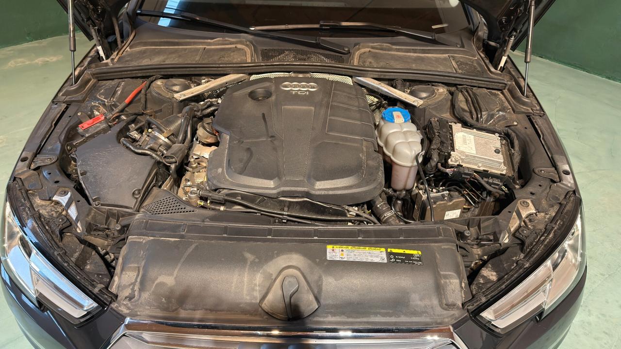 Audi A4 Avant 2.0 TDI 150 CV S tronic Sport