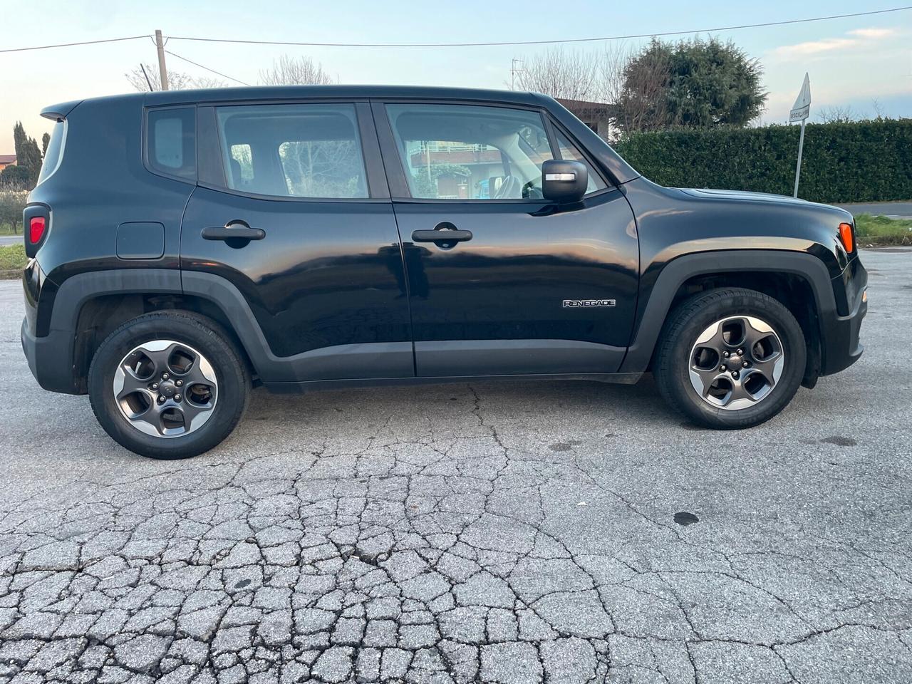 Jeep Renegade 1.6 Mjt Sport