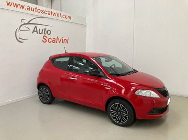 Lancia Ypsilon 1.0 70cv FireFly 5 posti Hybrid oro #NEOPATENTATI