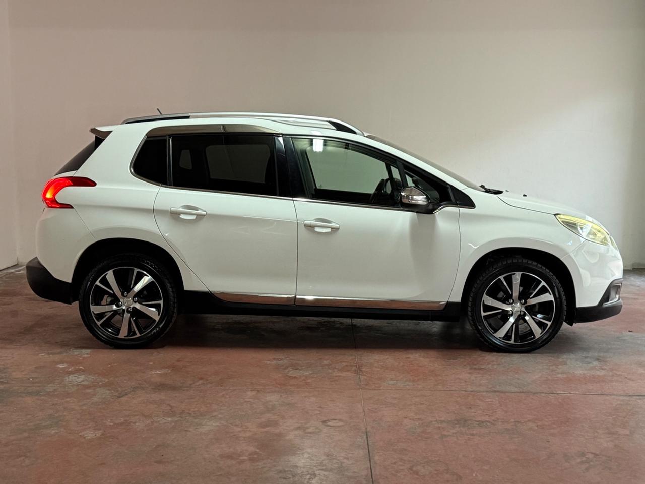 Peugeot 2008 1.6 e-HDi 92 CV Stop&Start Allure