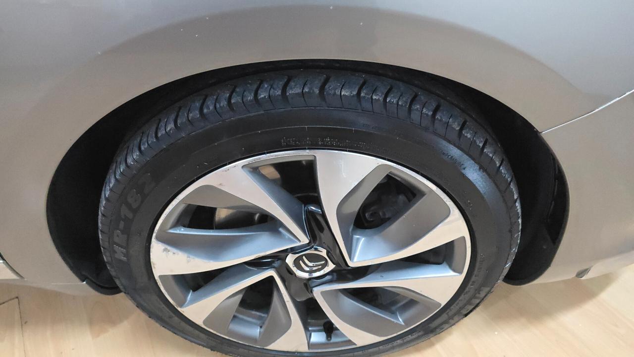 Ds DS5 5 2.0 HDi 160 aut. Sport Chic