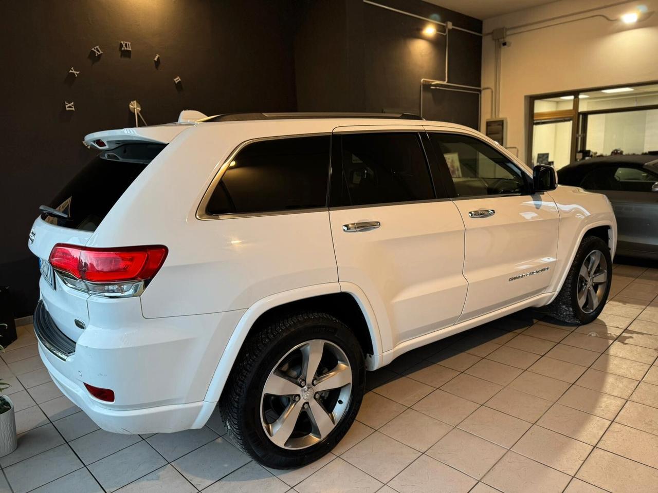 Jeep Grand Cherokee 3.0 V6 CRD 250 CV Multijet II Overland