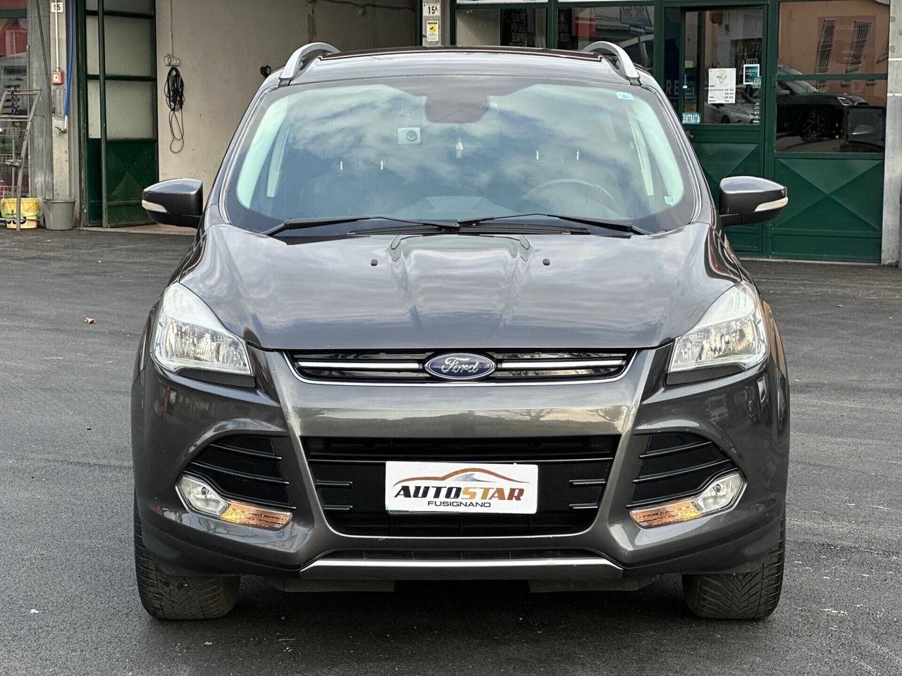 Ford Kuga 2.0 TDCI 150 CV S&S 4WD Titanium