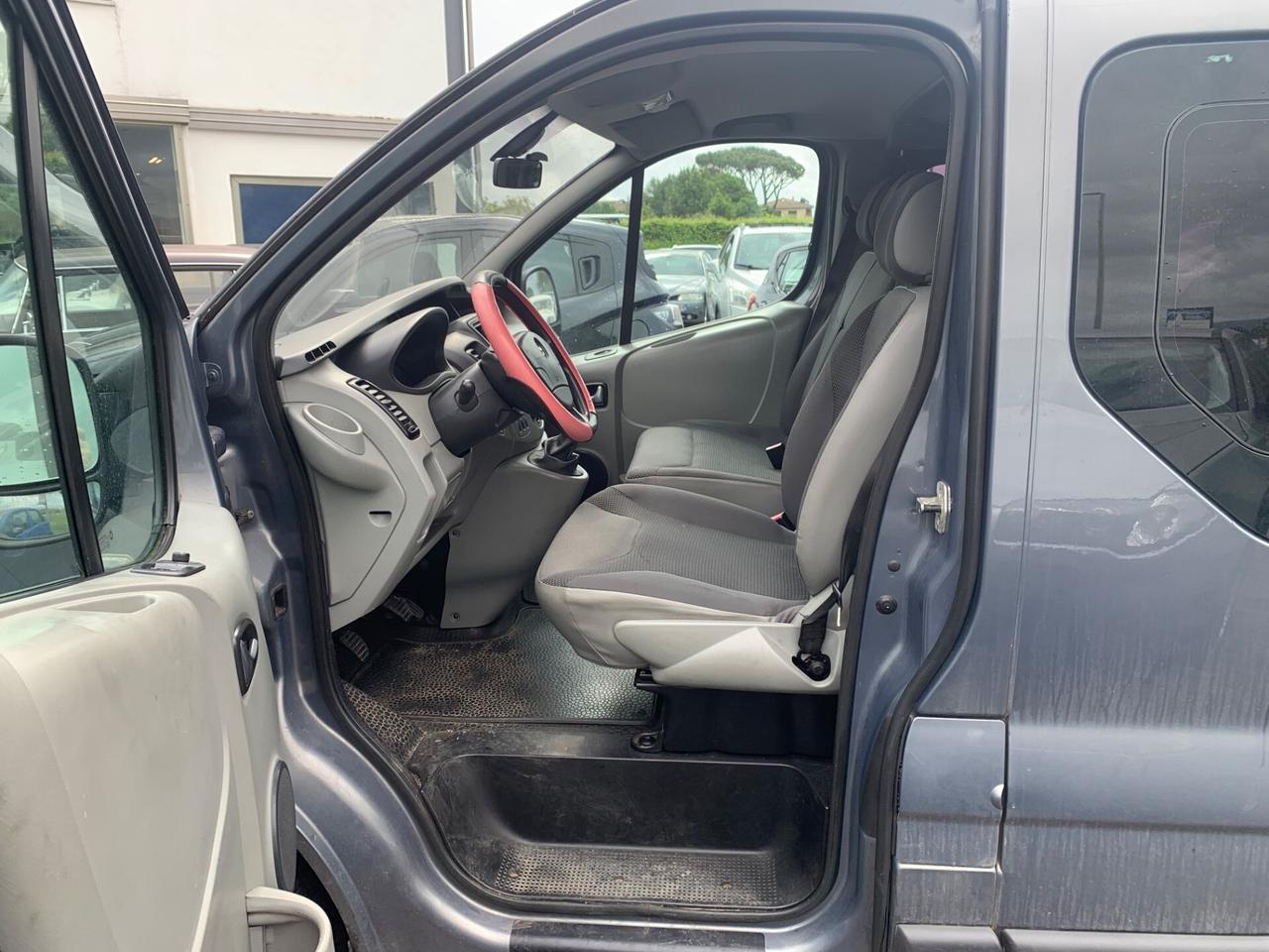 Renault Trafic T29 2.0 dCi/115 PC-TN Passenger Confort